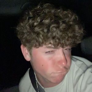 Meet your Posher, Rj